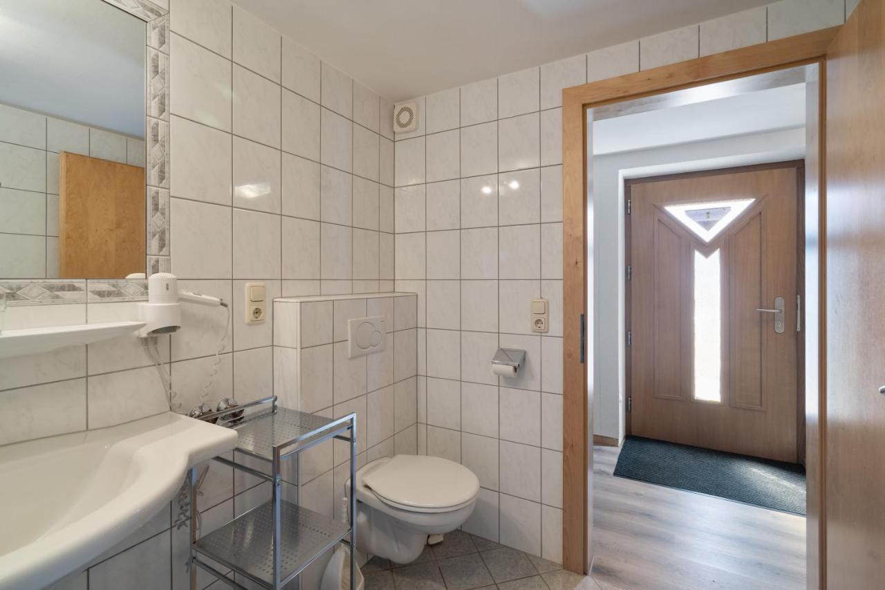 Ferienhaus Aventurin Apartment Фис Екстериор снимка