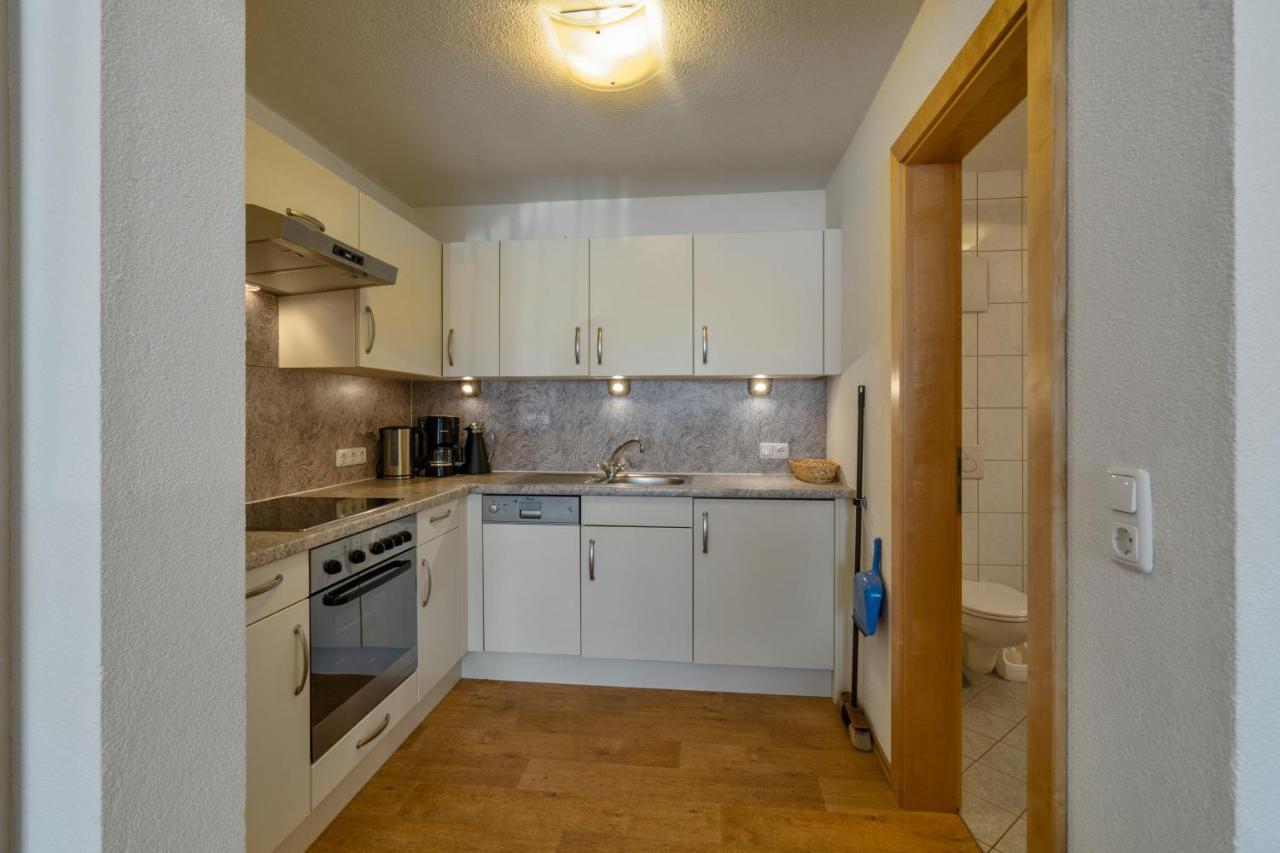 Ferienhaus Aventurin Apartment Фис Екстериор снимка